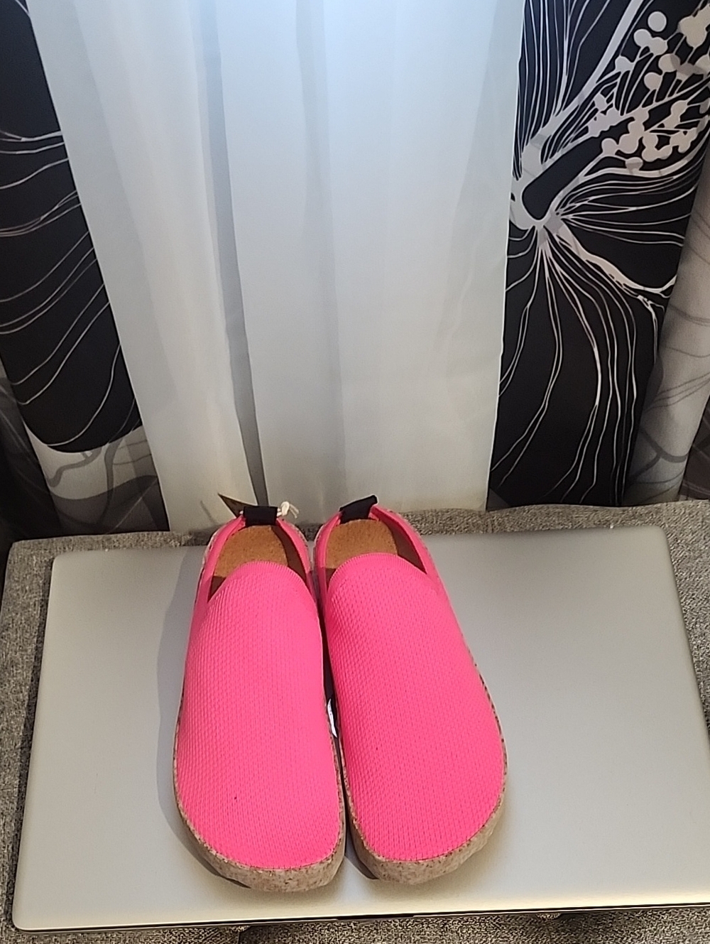 Women’s Slip-On Espadrille Mules in Hot Pink